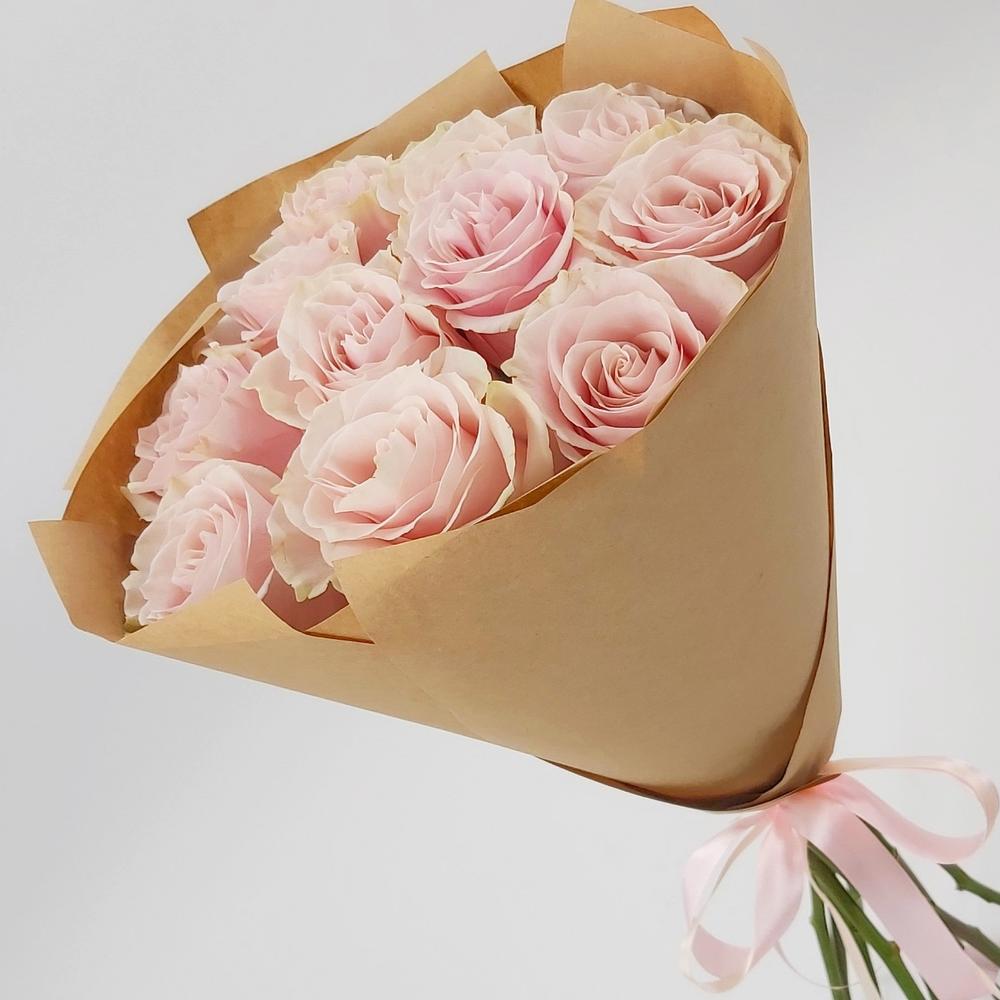 Букет из 11 розовых роз – нежность в каждом лепестке Альметьевск Республика Татарстан