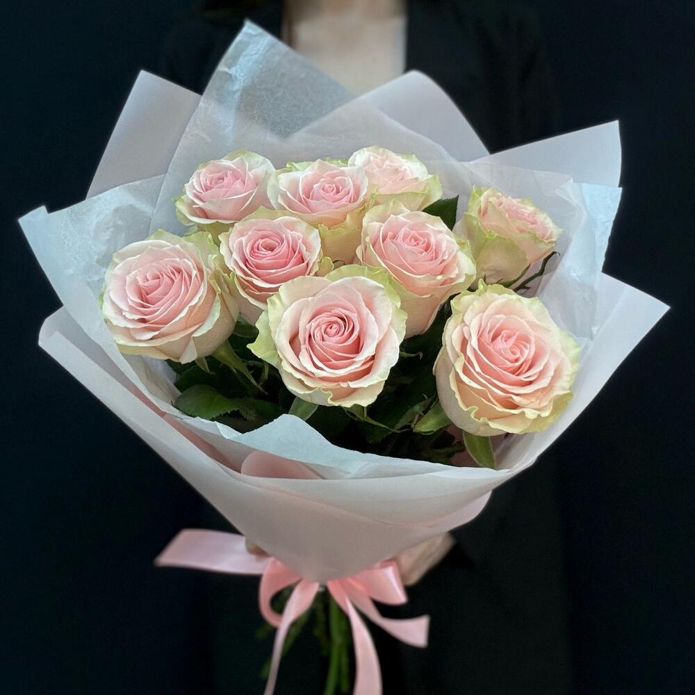 Букет из 9 розовых роз – нежность в каждом лепестке Альметьевск Республика Татарстан
