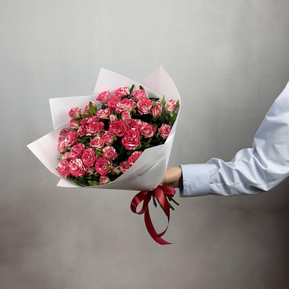 Букет «Фейерверк» – 9 пышных кустовых роз в огненной палитре Альметьевск Республика Татарстан