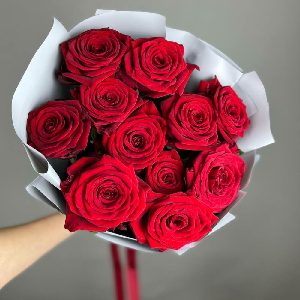 Букет «Красный бархат» – роскошь эквадорских роз Альметьевск Республика Татарстан