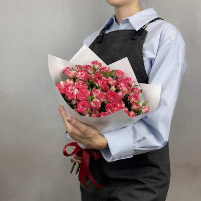 Букет «Фейерверк» – 9 пышных кустовых роз в огненной палитре Альметьевск Республика Татарстан