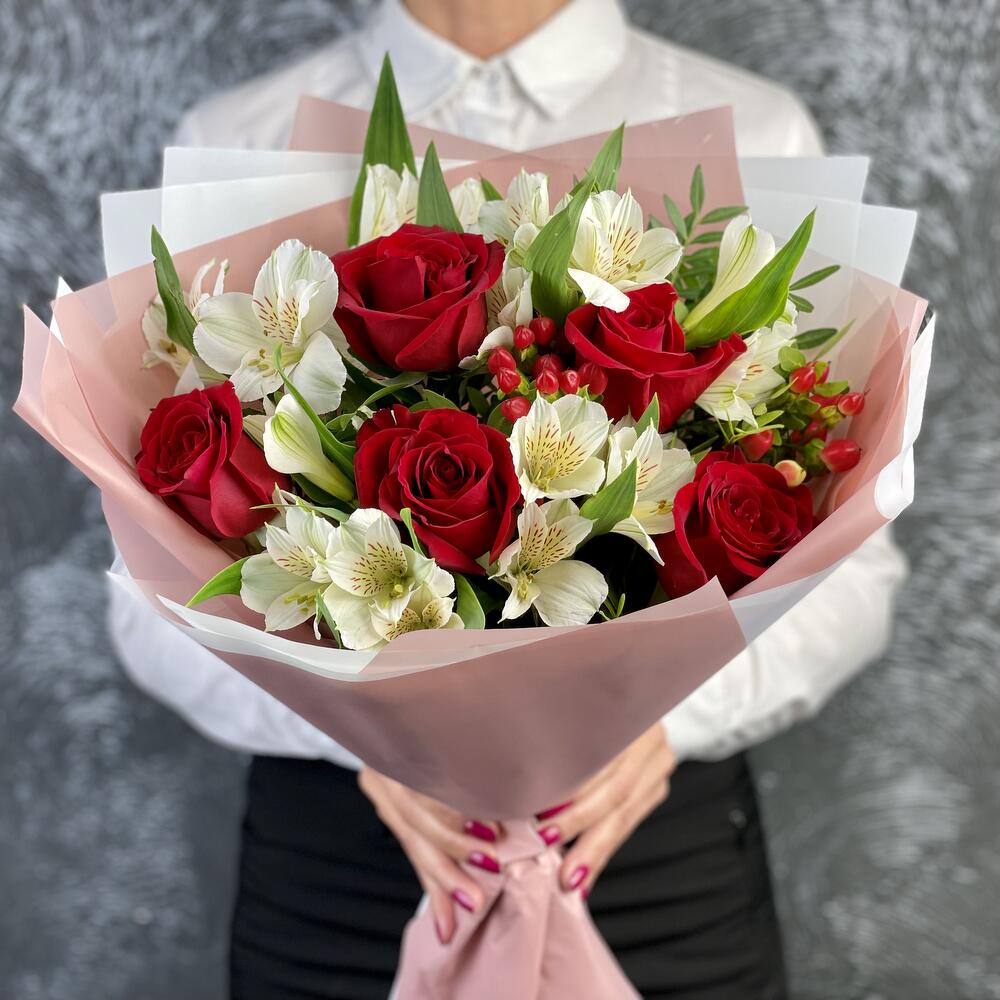 Букет «Нуар» – контраст страсти и нежности Альметьевск Республика Татарстан