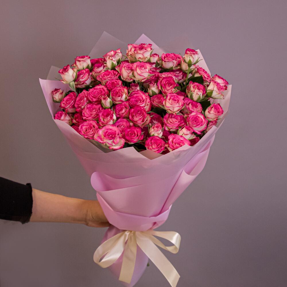 Букет «Розовый бум» – пышные кустовые розы в нежно-розовых тонах Альметьевск Республика Татарстан