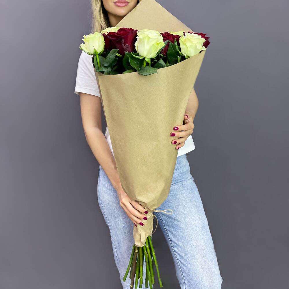 Букет «Инь-Ян» – гармония страсти и чистоты Альметьевск Республика Татарстан